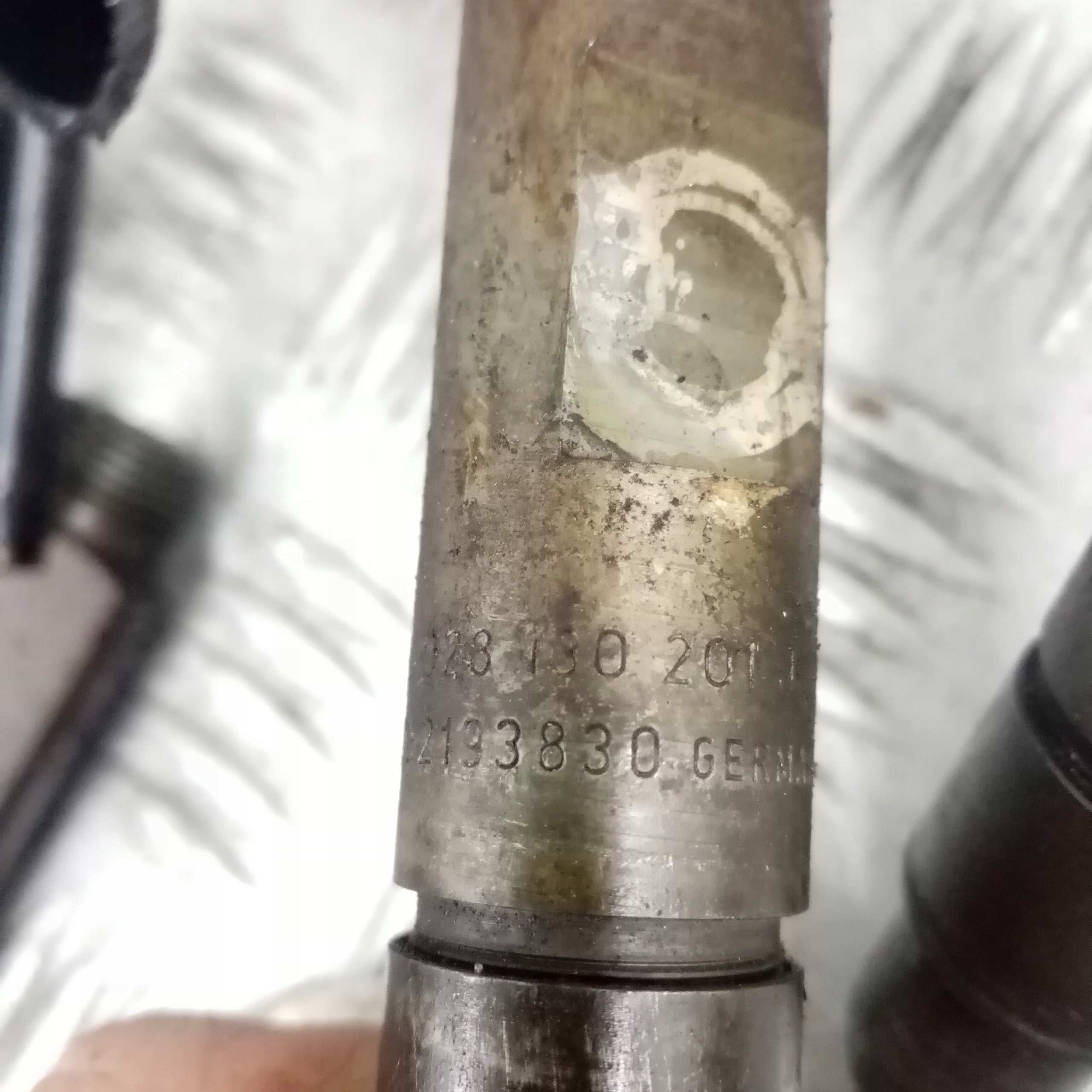 Injecteurs Audi A4 B5 028130201J image 3