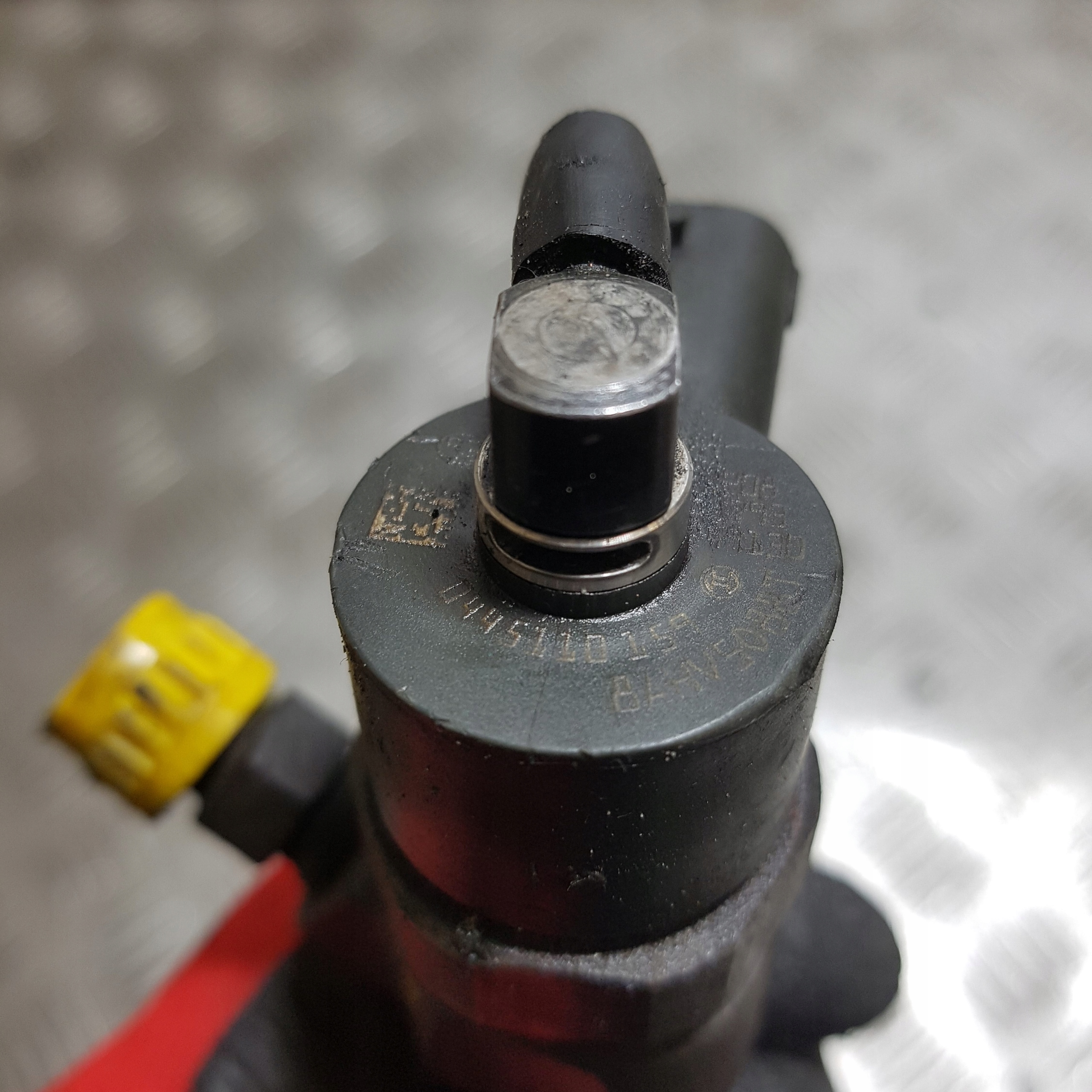 Inyector Opel Zafira B 044510159 Usado image 3