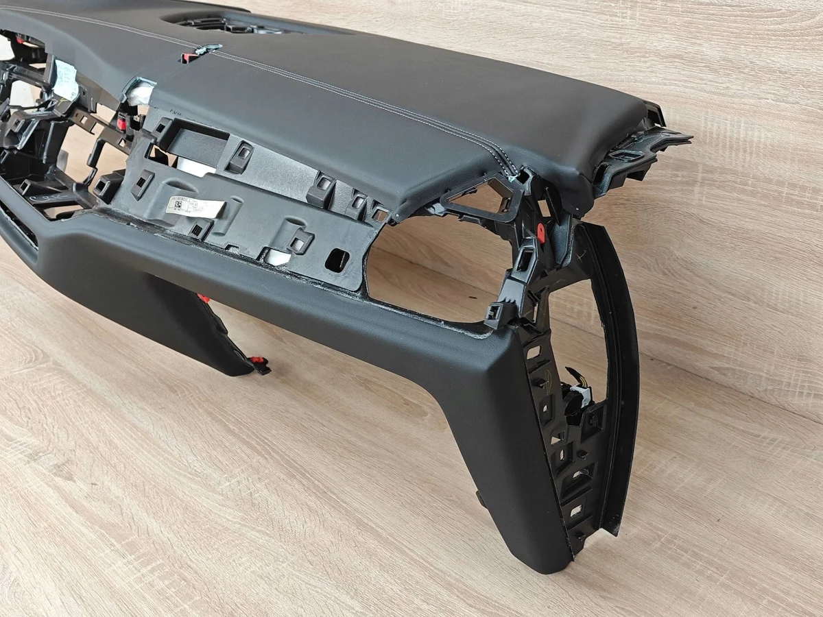 BMW X5 G05 HUD-kojelaudan paneeli image 9