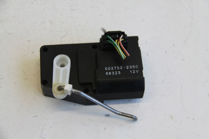 Värmefläktmotor Mitsubishi L200 IV 2.5 DID 502752-2350