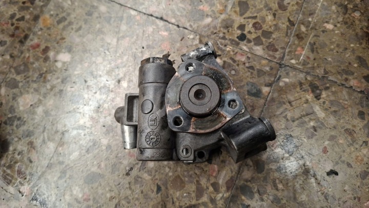 Mercedes-Benz OE 0024669001 ohjaustehostimen pumppu