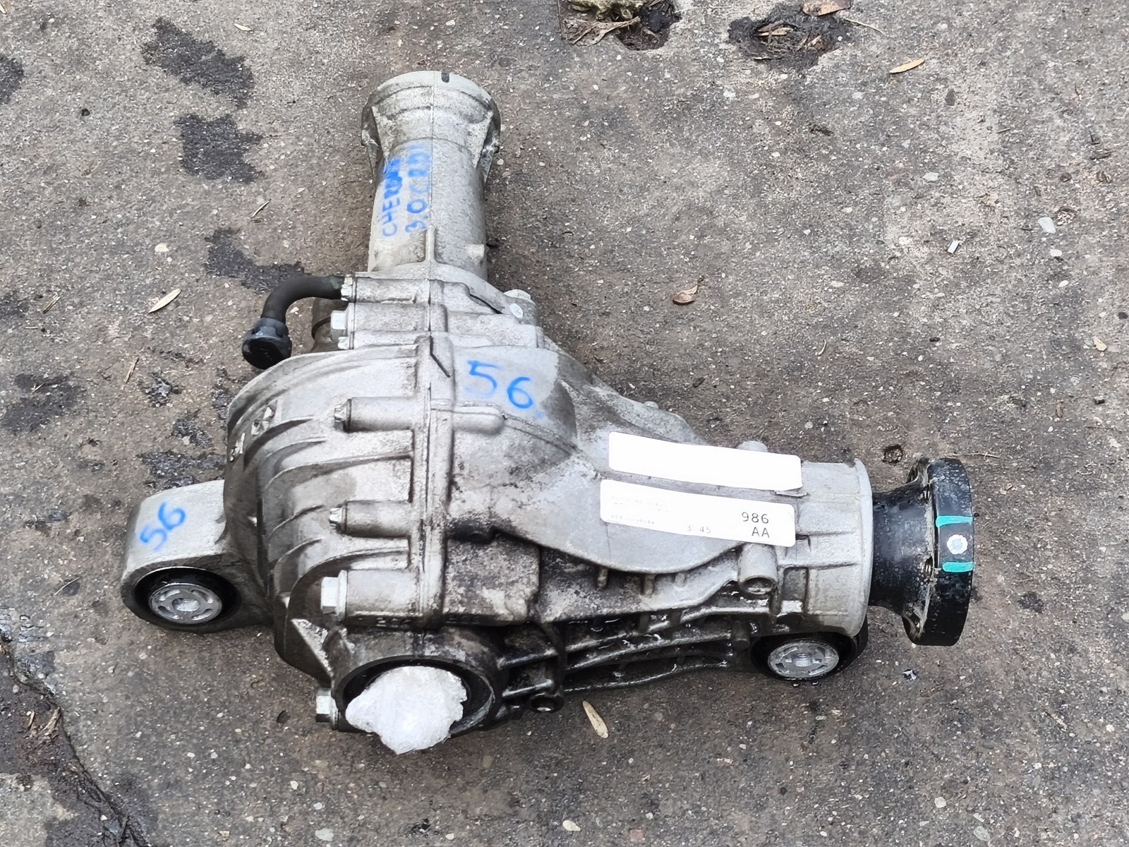 Jeep Grand Cherokee Framdiff 2015 OEM P68263986AA image 2