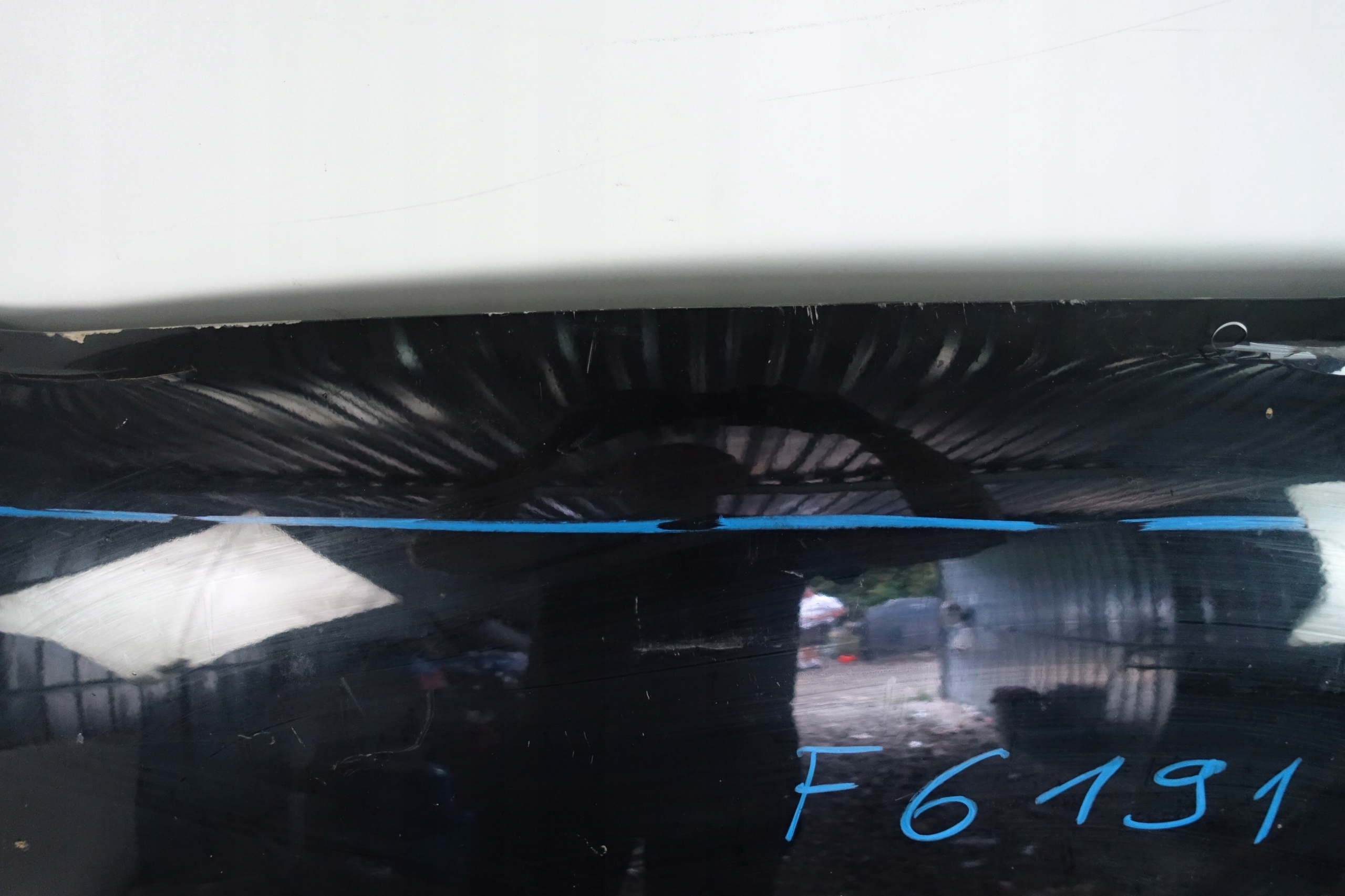 AUDI A4 B8 LIFT 2011- Konepelti 8T0823373 image 7