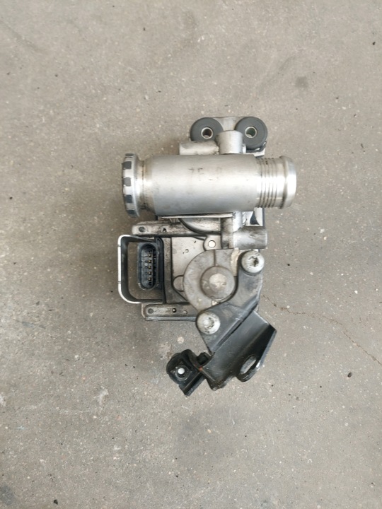 EGR-venttiili Audi A8 D5 SQ7 4M VW Touareg III 4.0 TDI