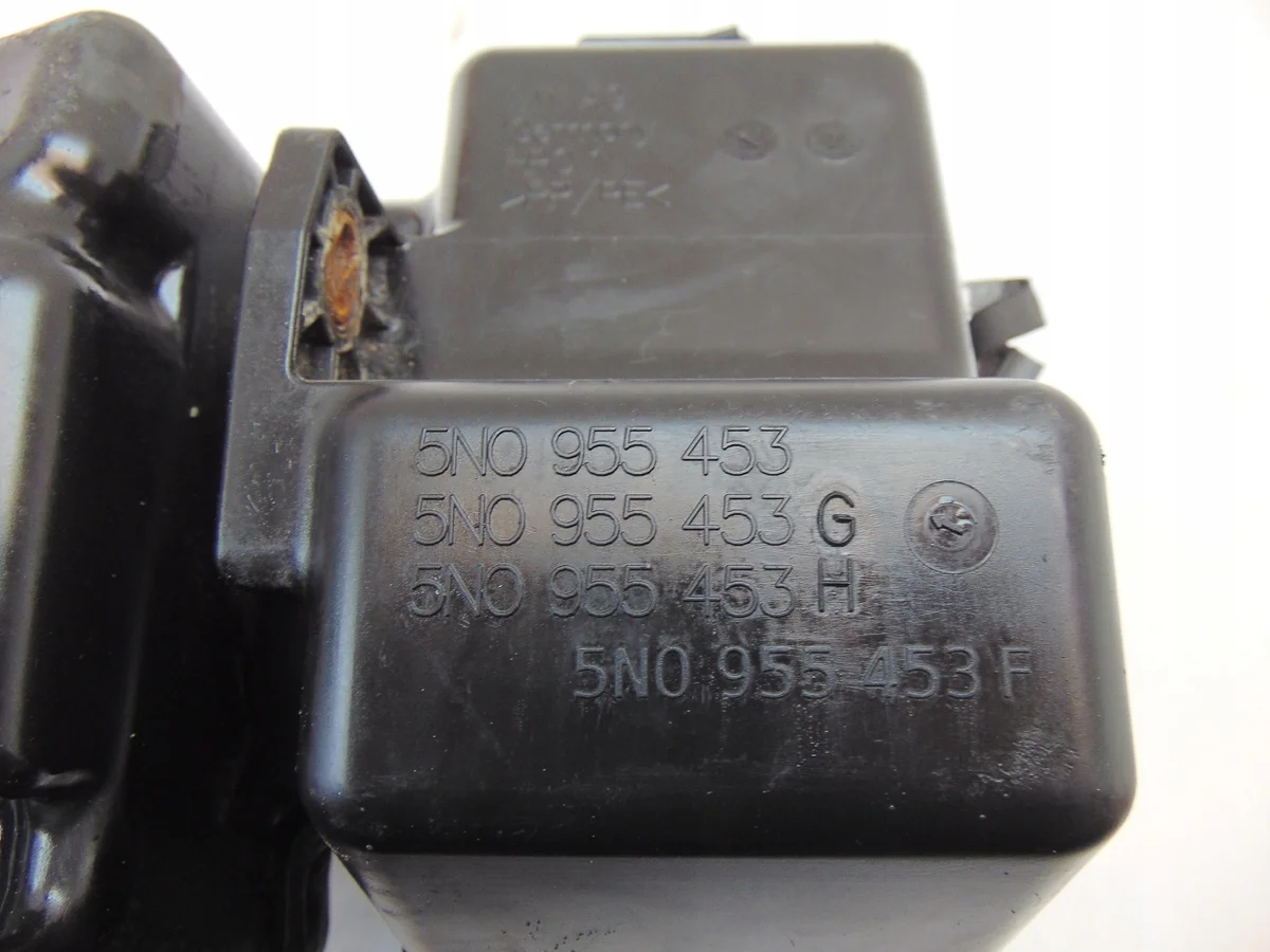 Wischwasserbehälter 5N0955453 VW Tiguan image 4