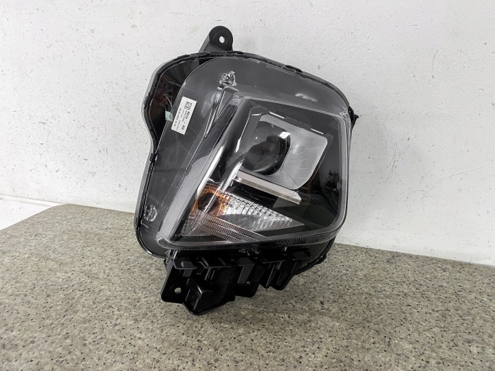 Right Front Headlight Lens Hyundai Tucson IV NX 2020-> 92102-N7000