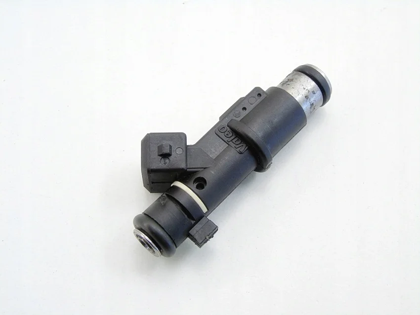 Brandstofinjector 2.0 B 407 C5 C4 307 206 306 image 3
