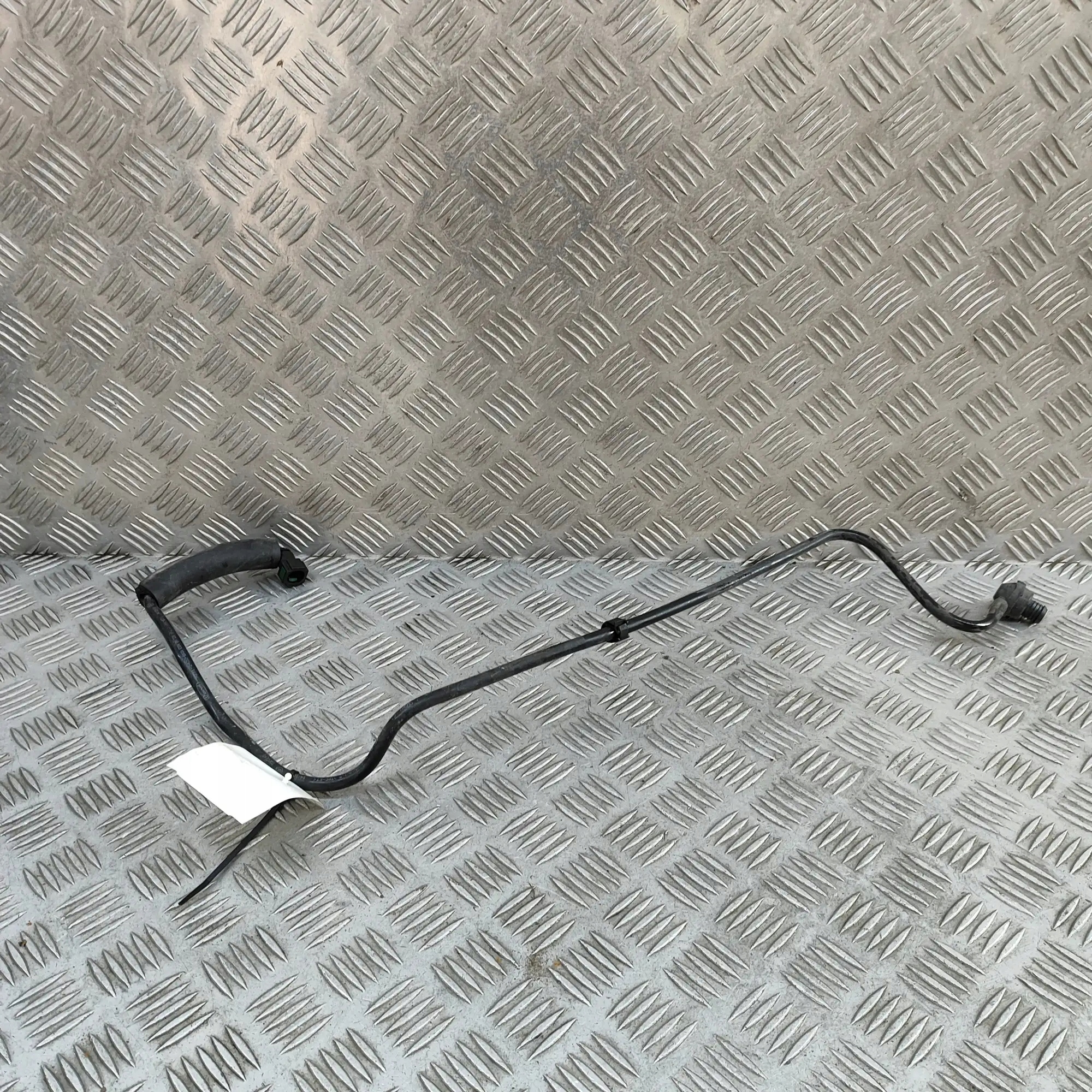 Cooling Pipe Ford S-MAX (WA6) 9G912420BKA 30771516 2.0L 120kw 2014 image 2