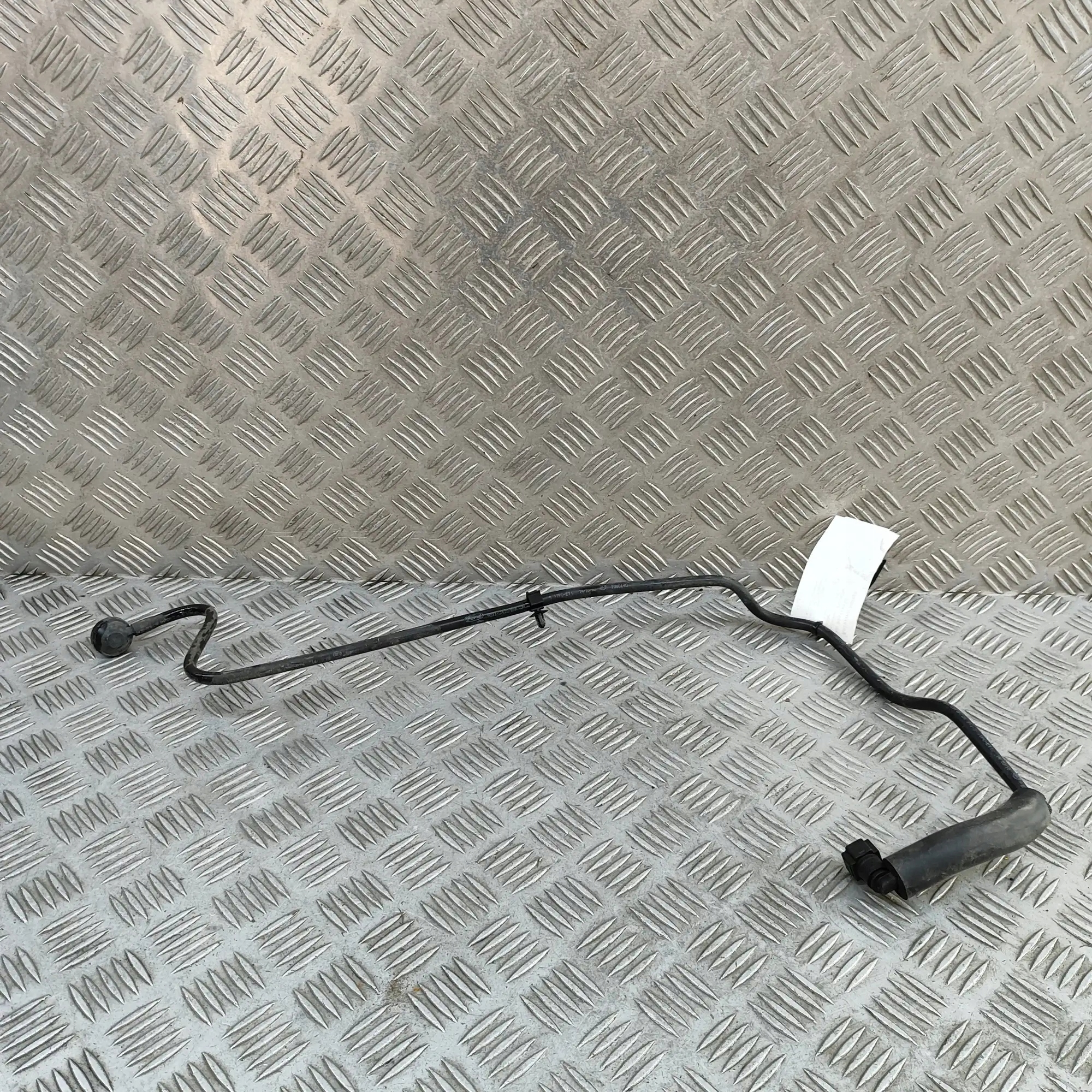 Cooling Pipe Ford S-MAX (WA6) 9G912420BKA 30771516 2.0L 120kw 2014 image 3