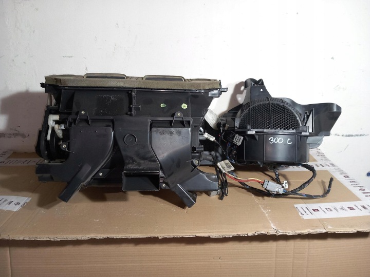 Heater Assembly Complete Chrysler 300C 04-10