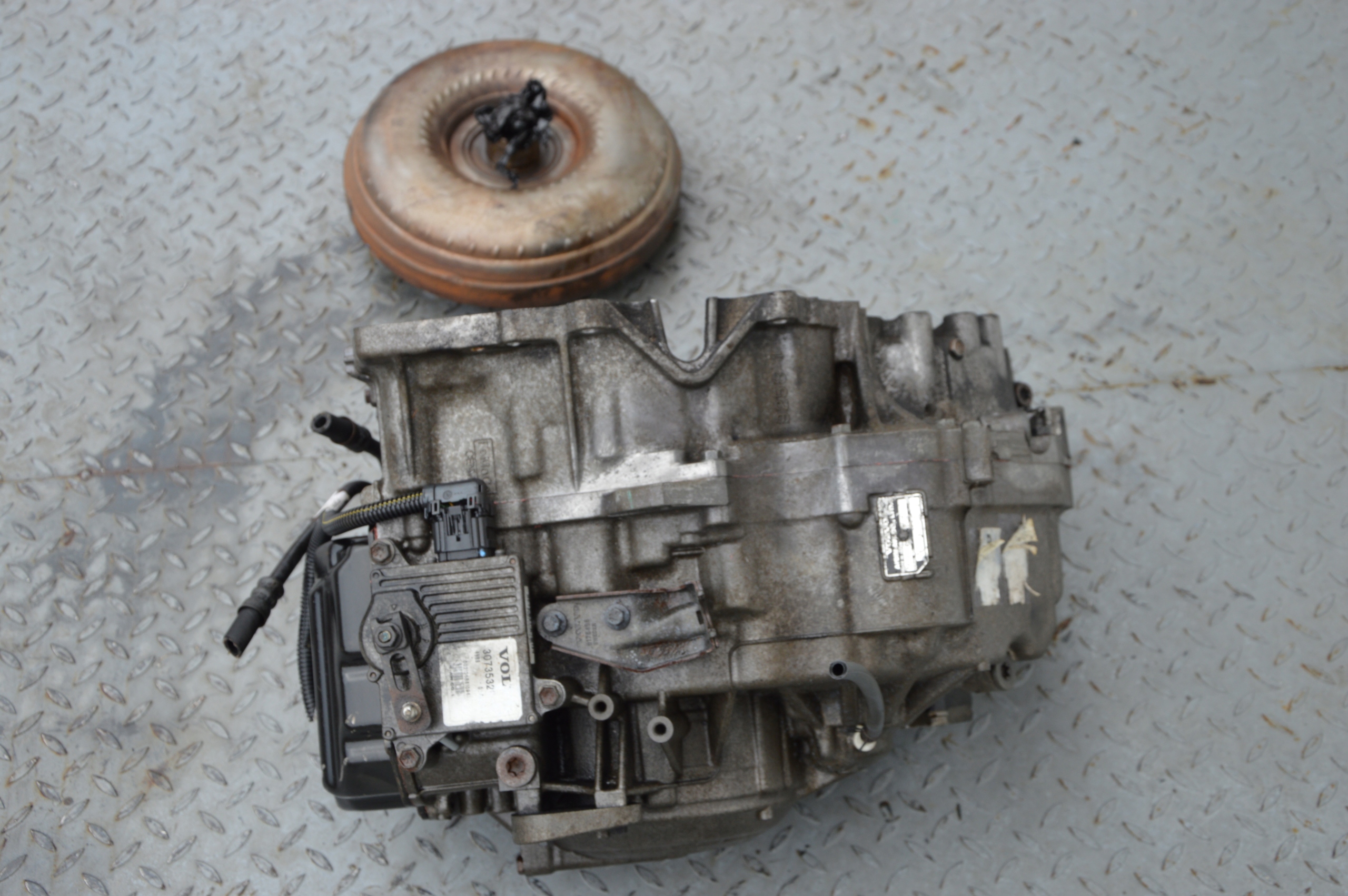 Getriebe Kupplung Volvo S60 S80 V70 2.4 D5 TF-80SC 30751345 image 4