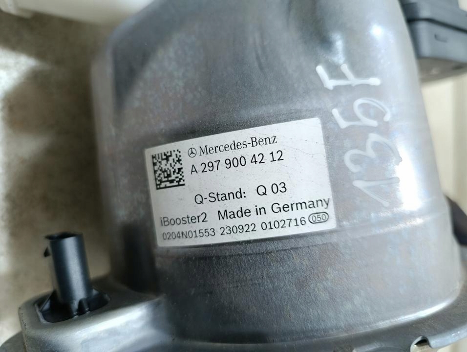 Bomba de Freio Mercedes-Benz EQS 2023 A2979004212 image 8