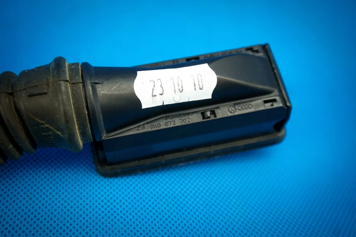 Stecker Tür Audi VW Seat Skoda 8K0972702 image 5