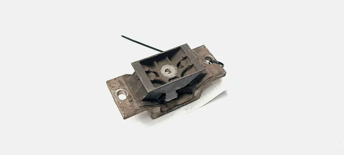 Supporto cambio Renault Master III 2.3 DCI image 4