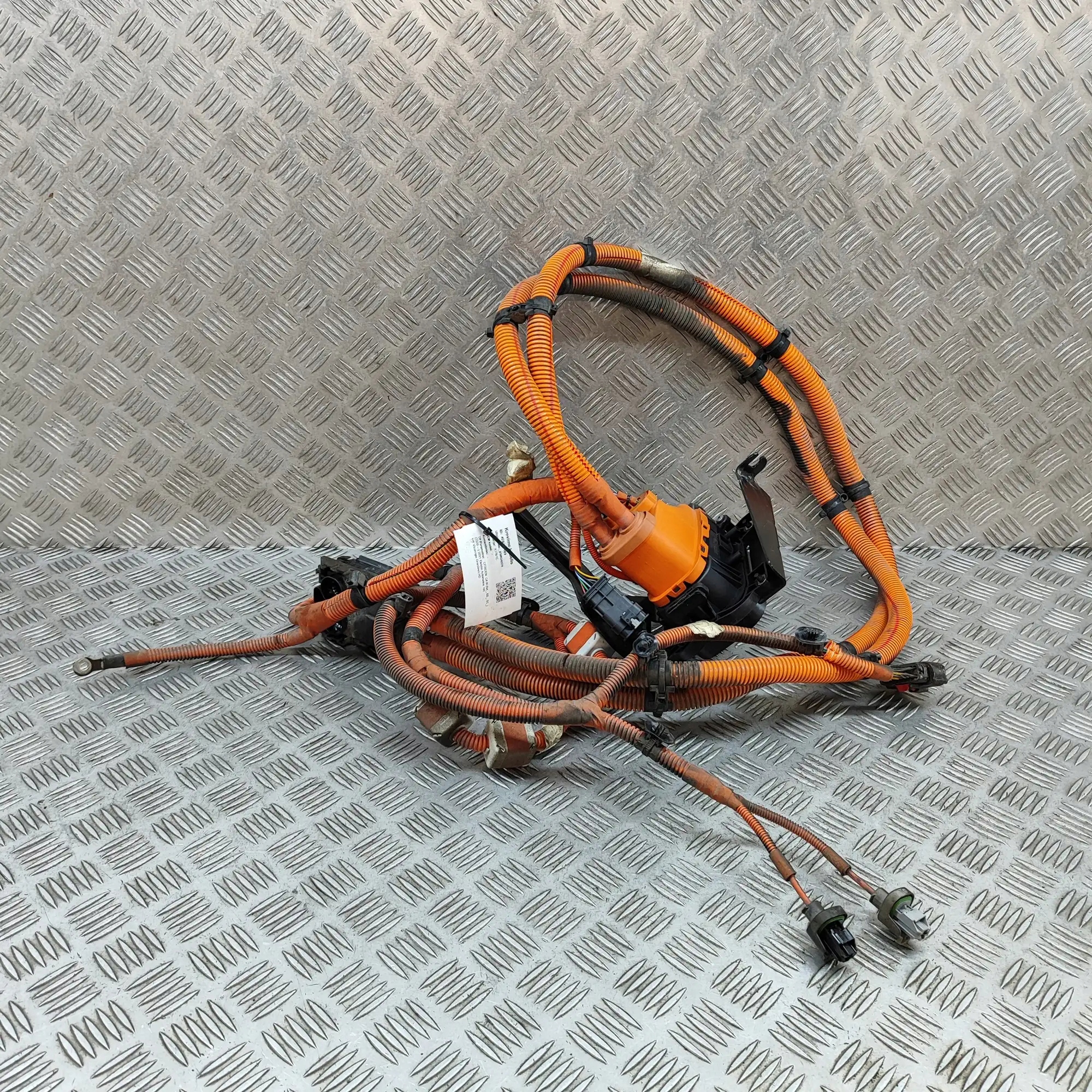 Cable carga batería Citroen C4 III OEM 9833817780 image 3