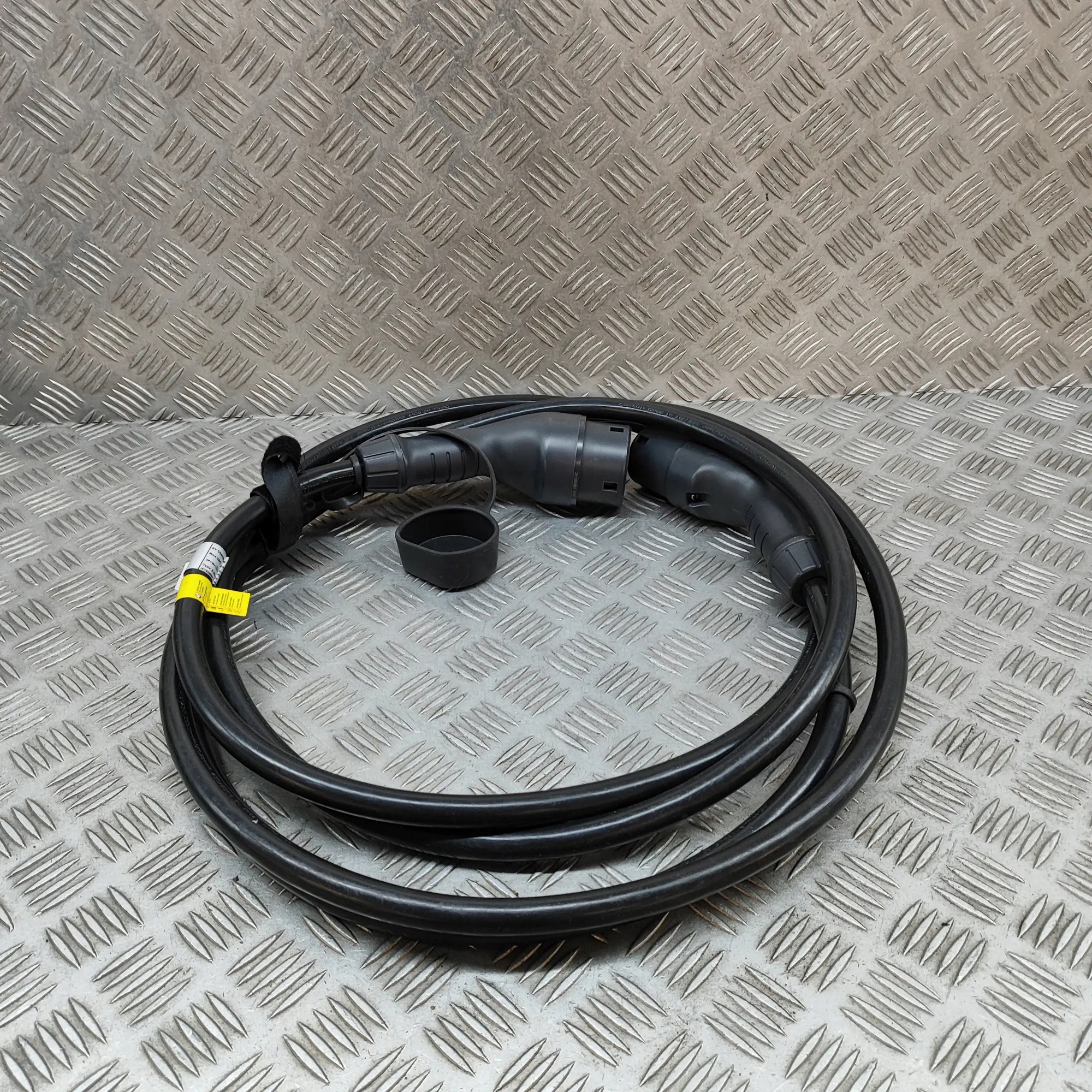 Câble de charge Hyundai Ioniq 5 832325HY111 image 3