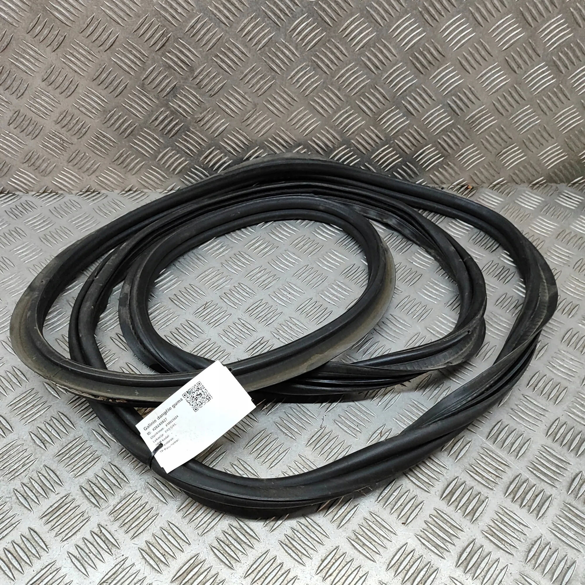 Sello Maletero Mercedes GL X166 A1667400378 image 2