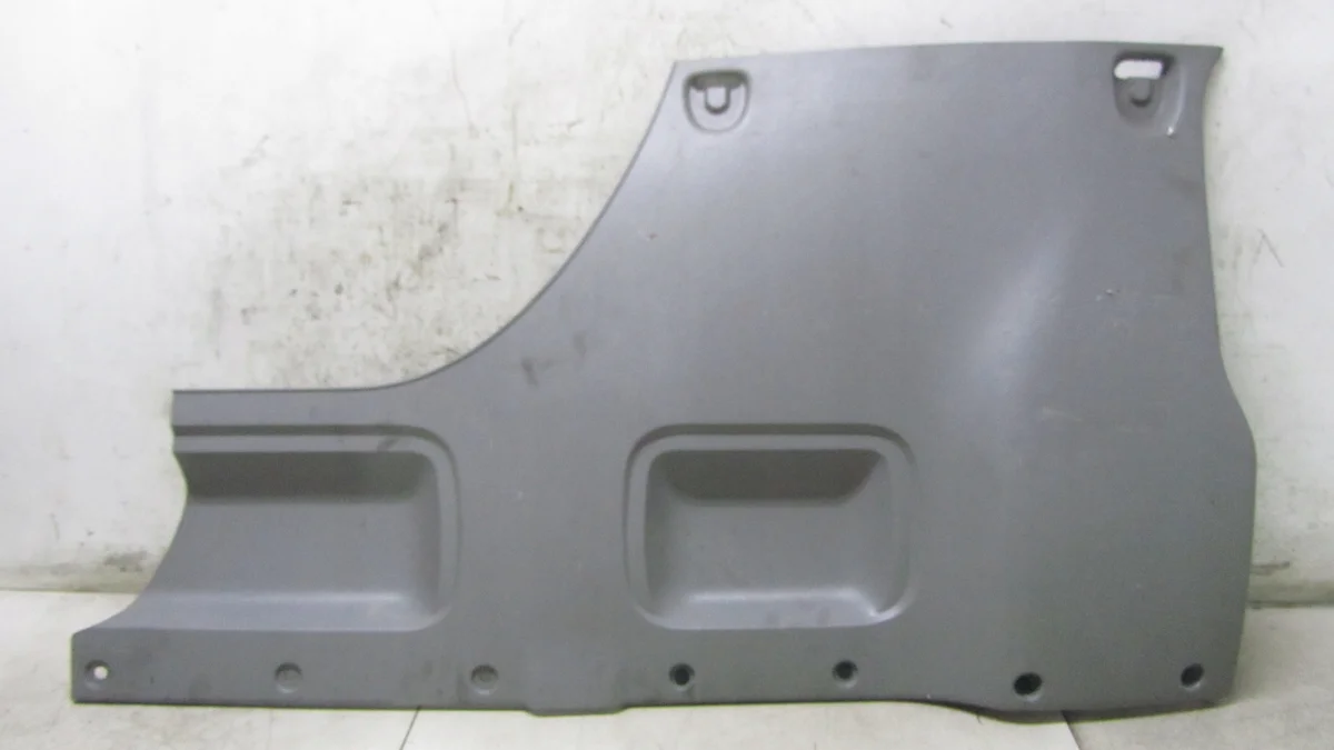 Renault Trafic VIVARO II Rückwandverkleidung rechts hinten 8200053235 image 4