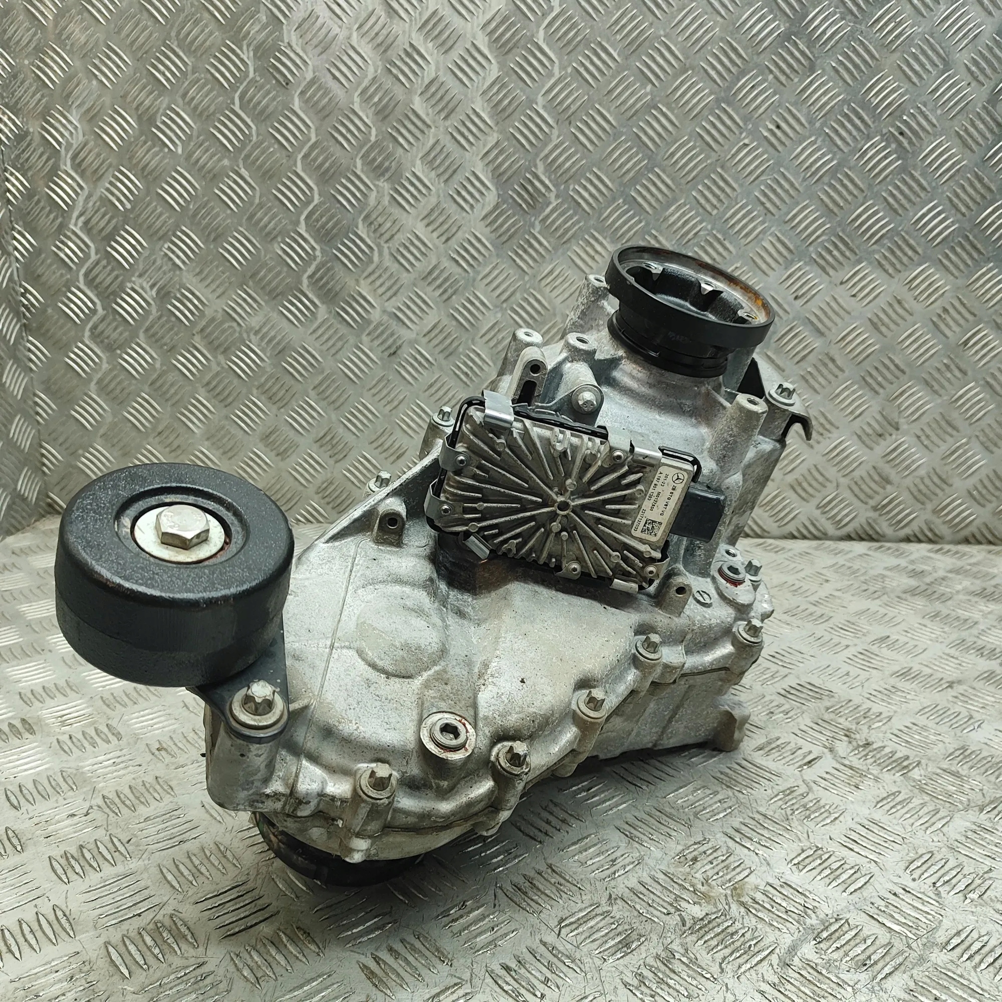 Reductor Mercedes-Benz GLE W167 A1679011303 Usado image 5