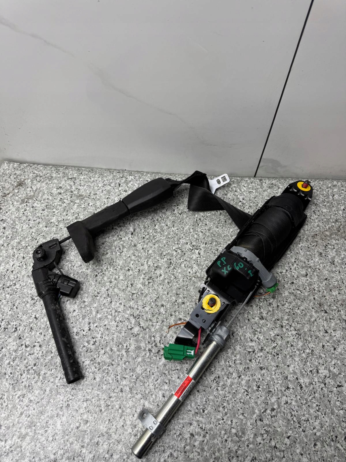 Cinto de Segurança Dianteiro Direito Volvo XC60 2008-2013 image 7