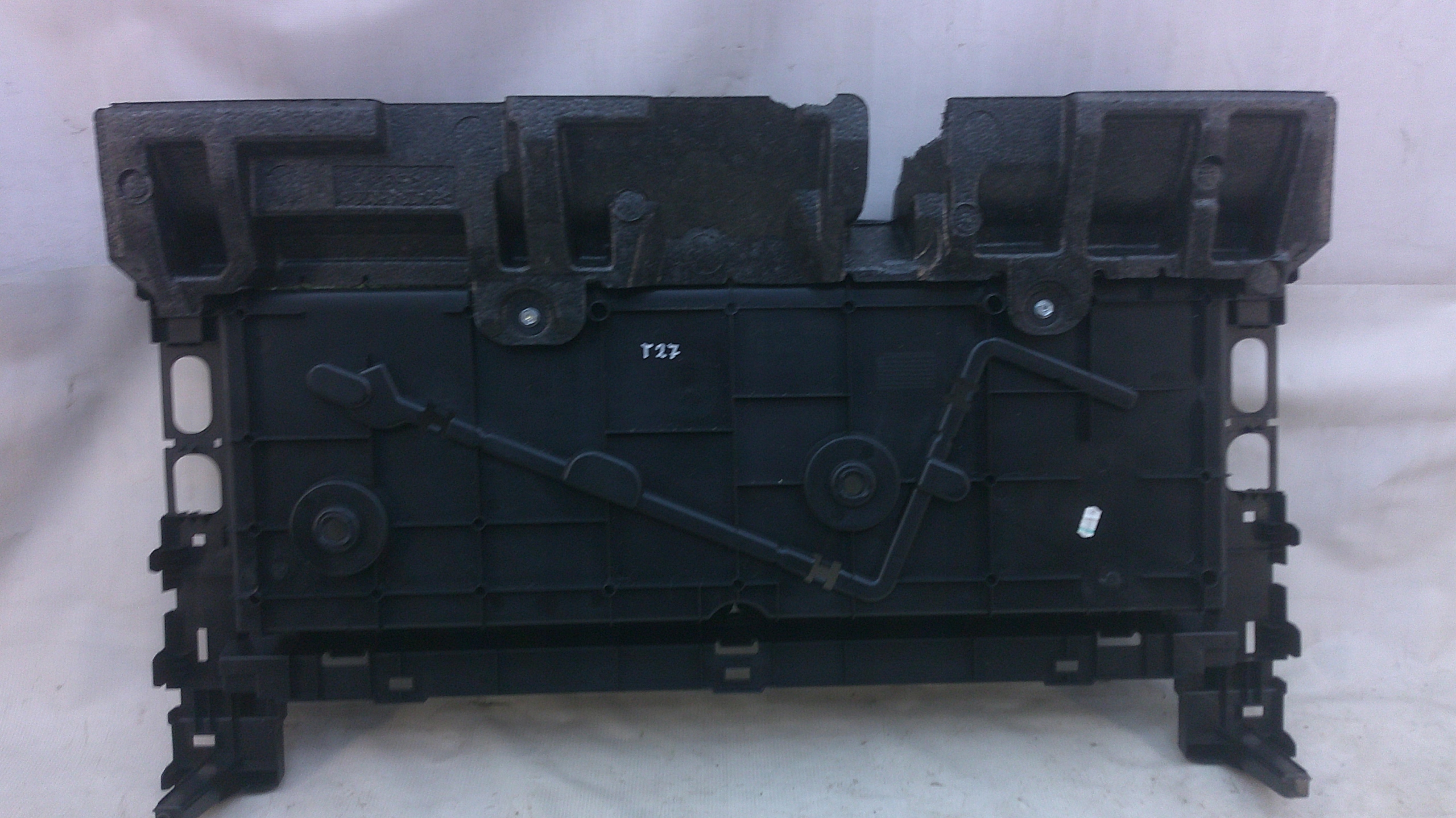 Toyota Avensis T27 11 Kofferraum-Einsatz 64991-05030