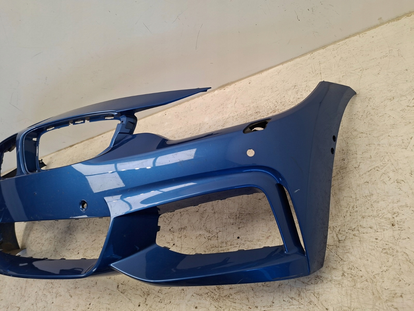 Frontstoßstange BMW 4er F32 F33 F36 M-Paket mit Nebelscheinwerfer, 6PDC, Kamera image 4