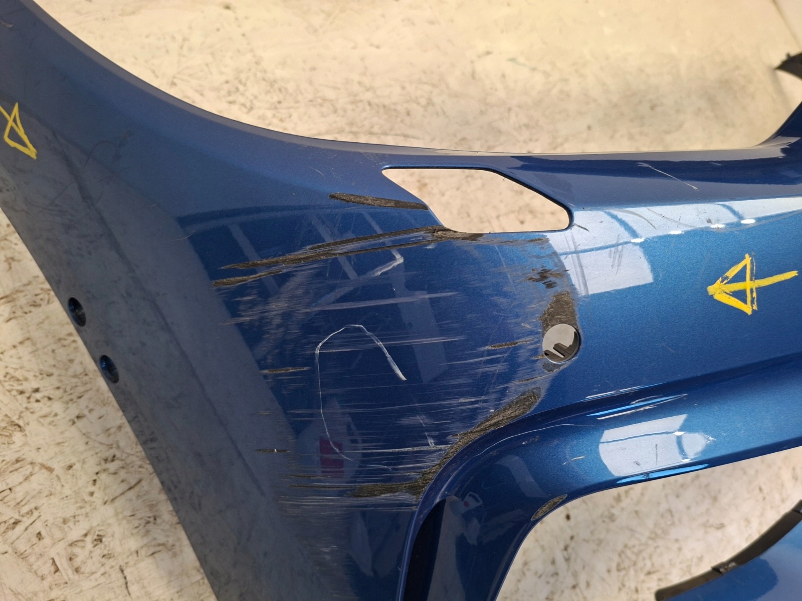 Frontstoßstange BMW 4er F32 F33 F36 M-Paket mit Nebelscheinwerfer, 6PDC, Kamera image 7