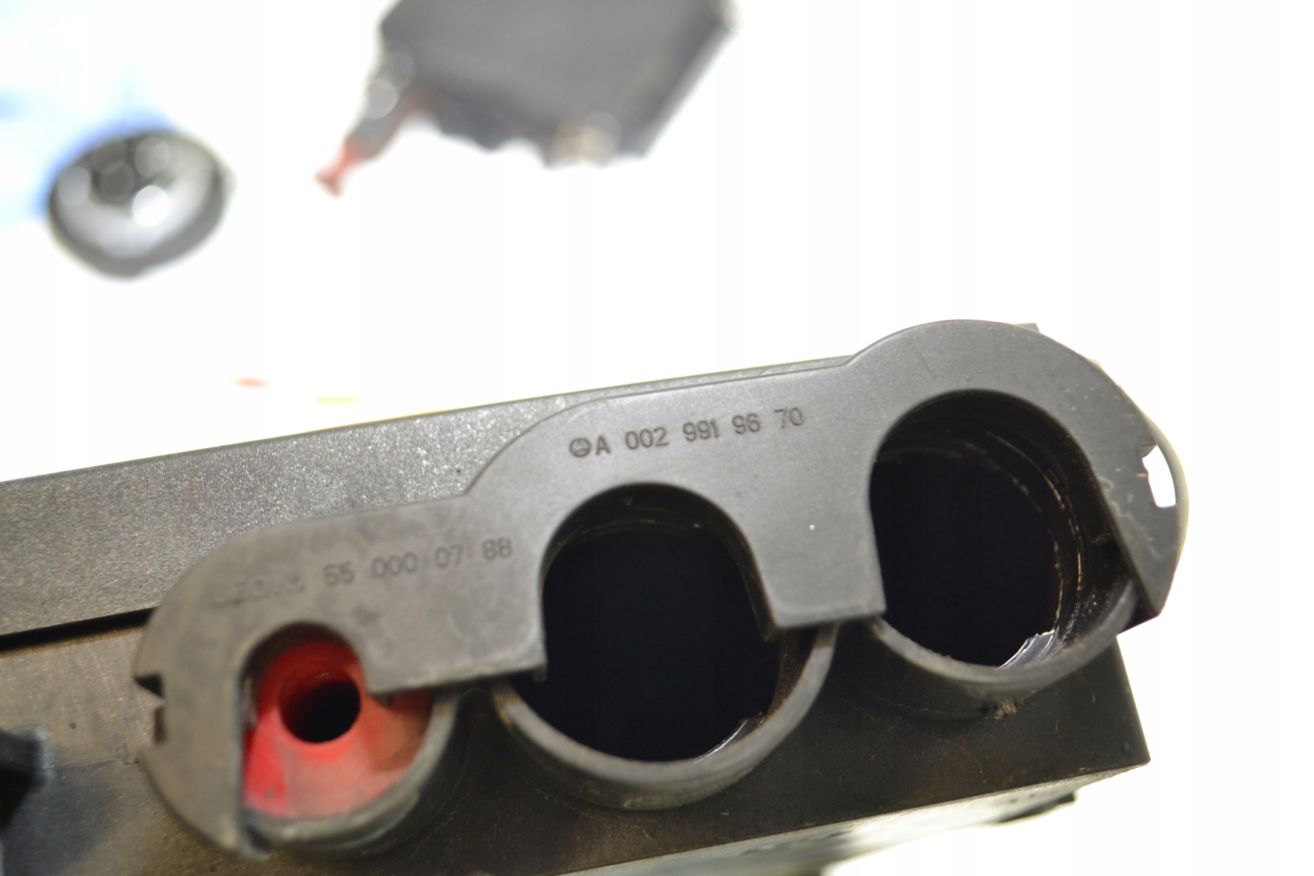 Mercedes Actros MP4 Fuse Box Distribution A9605460464