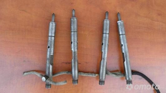 A 0000101551 Suuttimet Mercedes 2,9 TD 190 bar