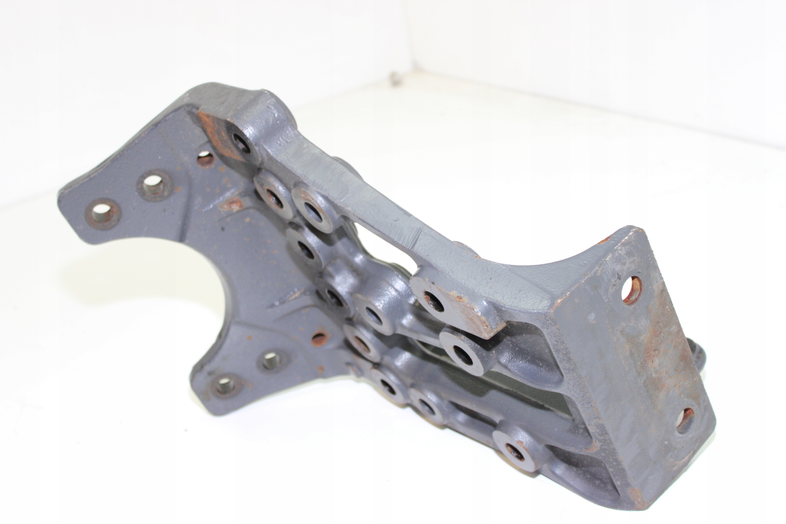 Used Mercedes Actros MP4 Arocs Frame Mounting 9603120133