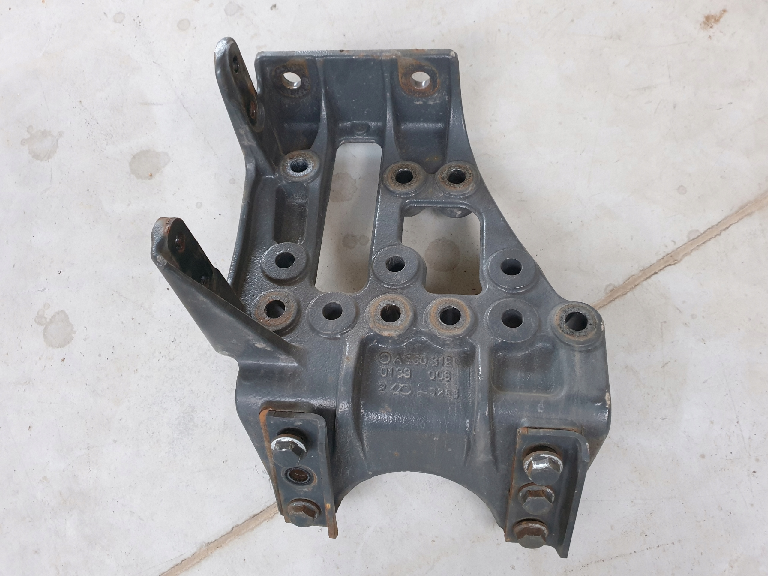 Support de berceau ACTROS MP4 AROCS 9603120133 image 7