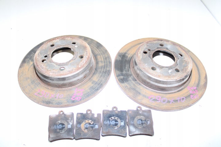 Bromsskivor och belägg bak Mercedes W203 CLK W209 W210 CL 290x10mm