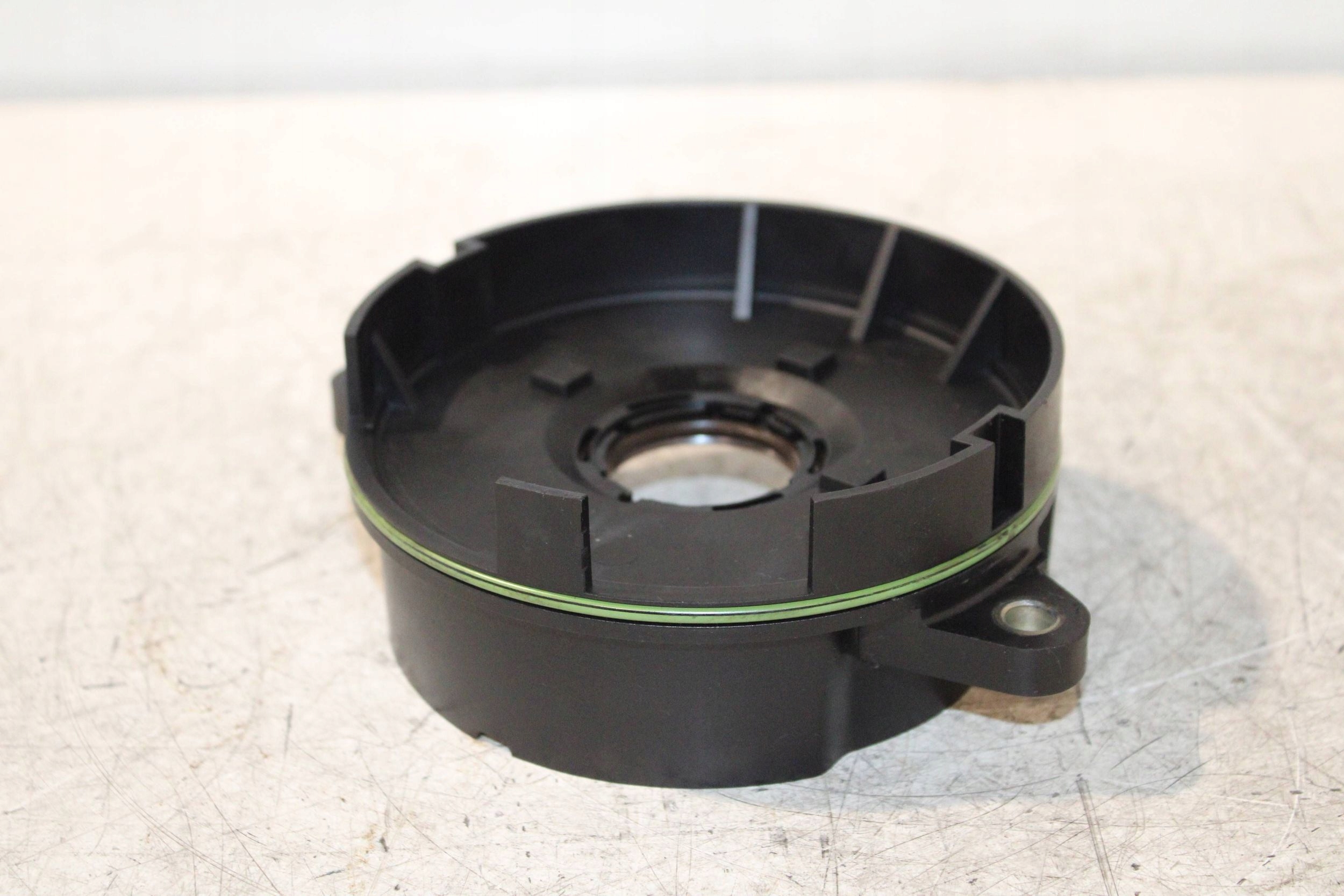 Volvo S60 II V60 XC60 2.0 D3 2.4 D5 Kampiakselin etutiiviste 31293007