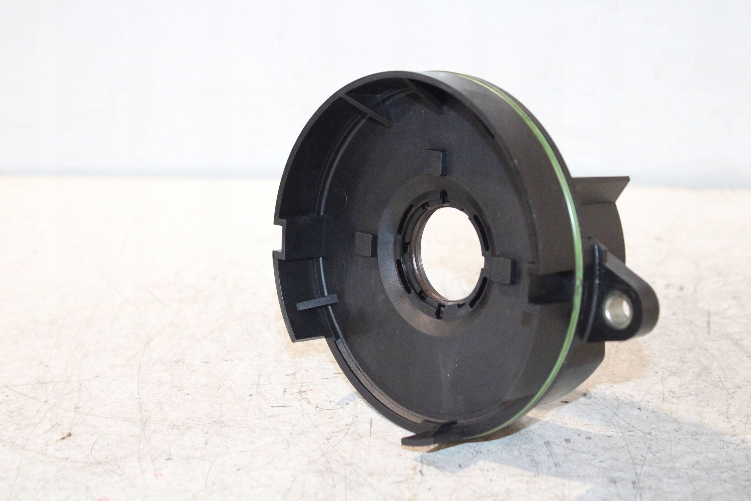Volvo S60 II V60 XC60 2.0 D3 2.4 D5 Kampiakselin etutiiviste 31293007 image 3