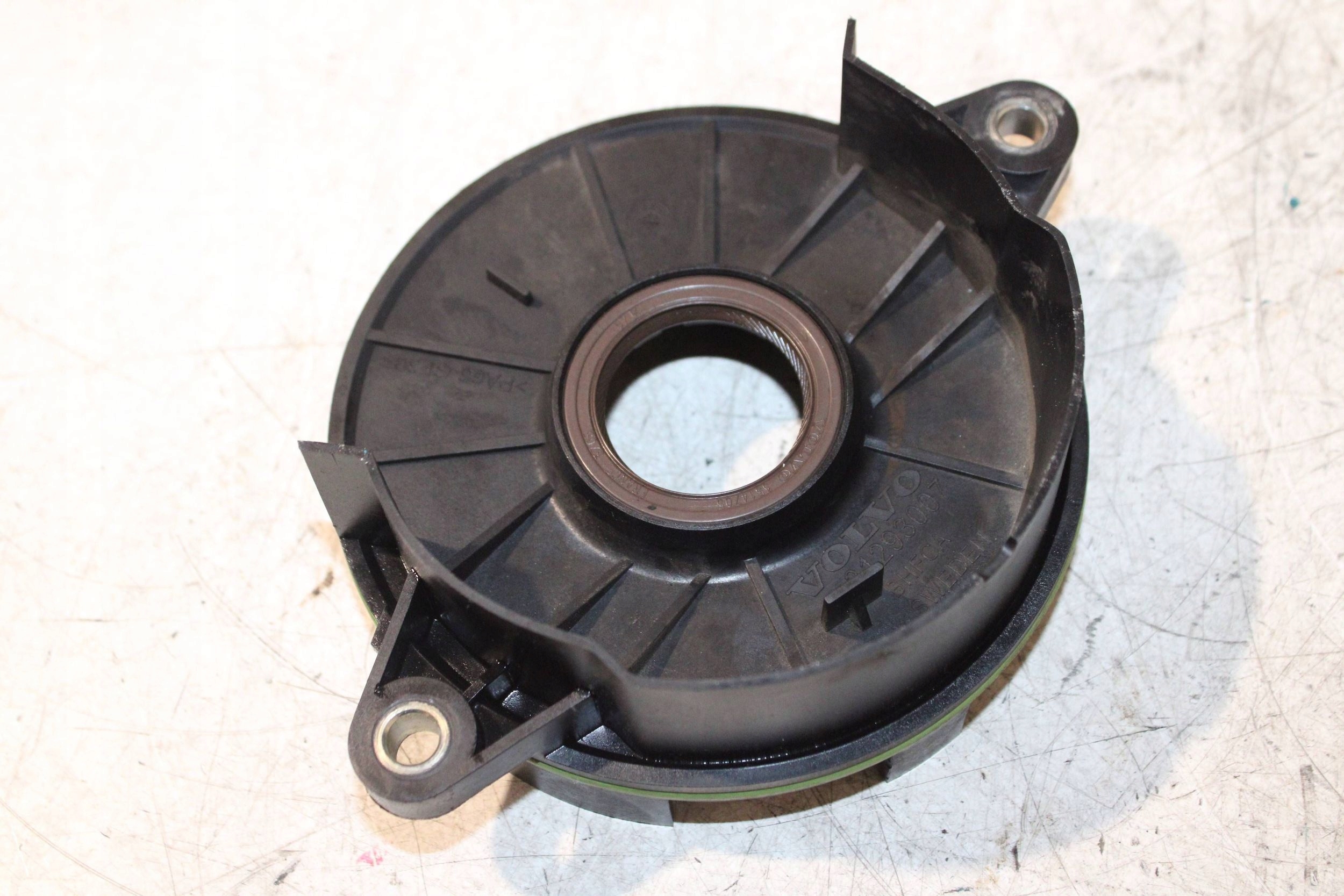 Volvo S60 II V60 XC60 2.0 D3 2.4 D5 Kampiakselin etutiiviste 31293007 image 6