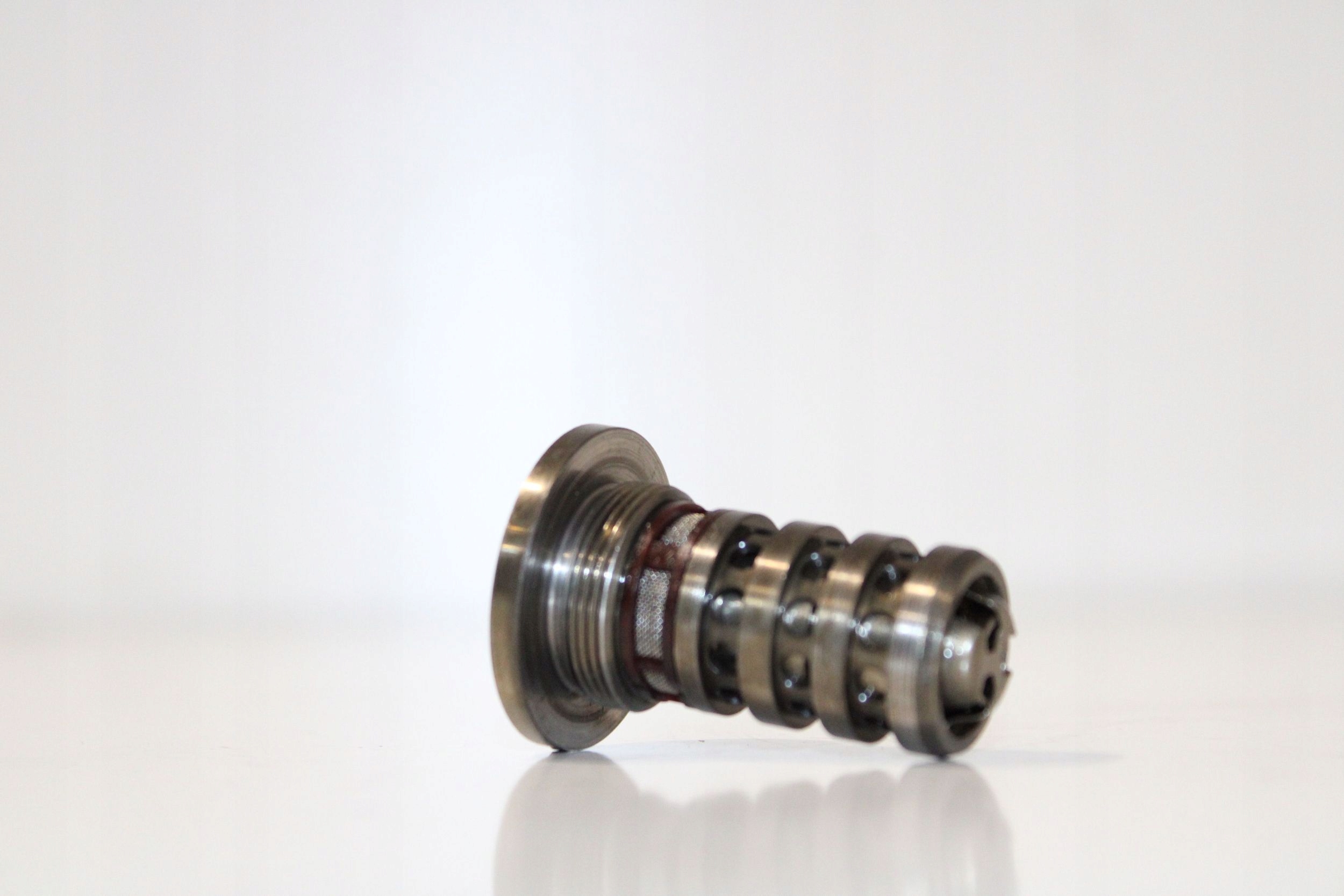Sensor de posición del árbol de levas Audi A3 S3 8V 06L109257B image 2