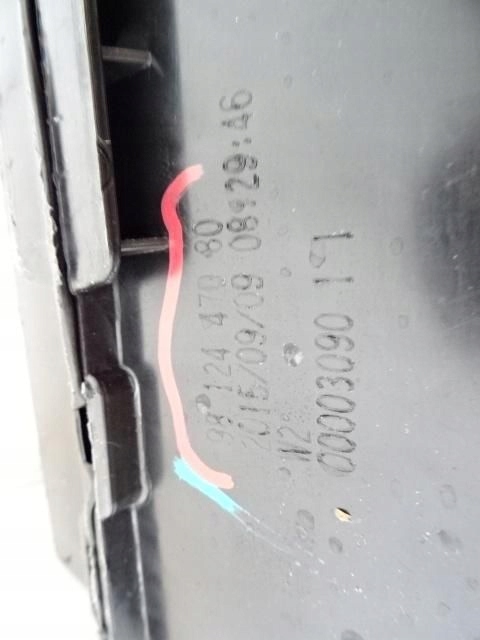 PEUGEOT 508 LIFT 2.0 HDI BLUEHDI ZBIORNIK ADBLUE 9812447080 image 8