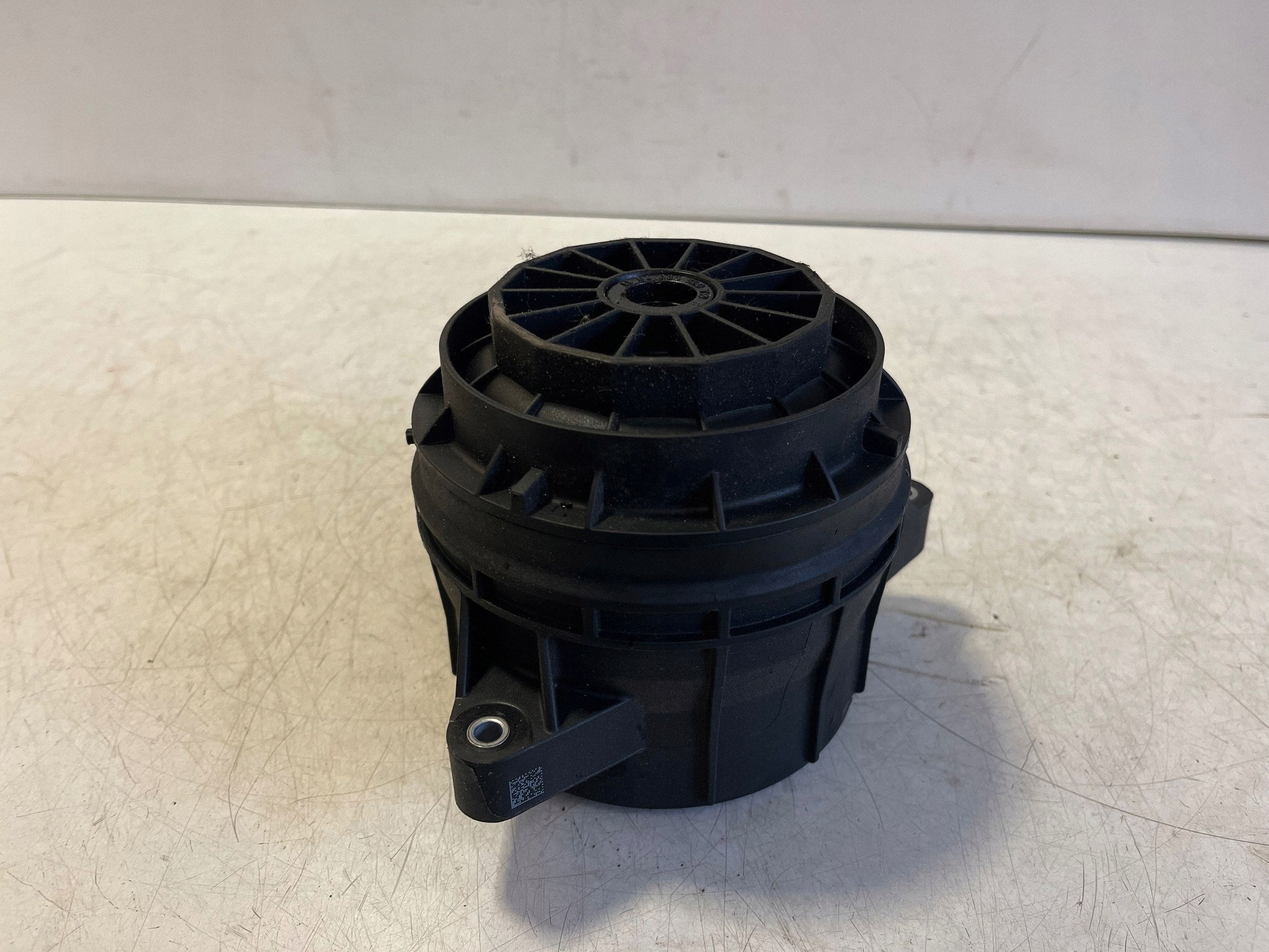 Mercedes W118 W177 W247 Polttoainepumppu Koho A6540902300 image 3