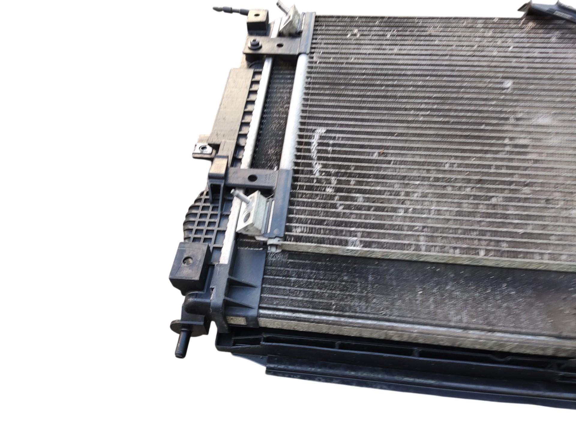 Set radiateur ventilateur Peugeot 308 II T9 1.2 THP 2013-2017 image 6