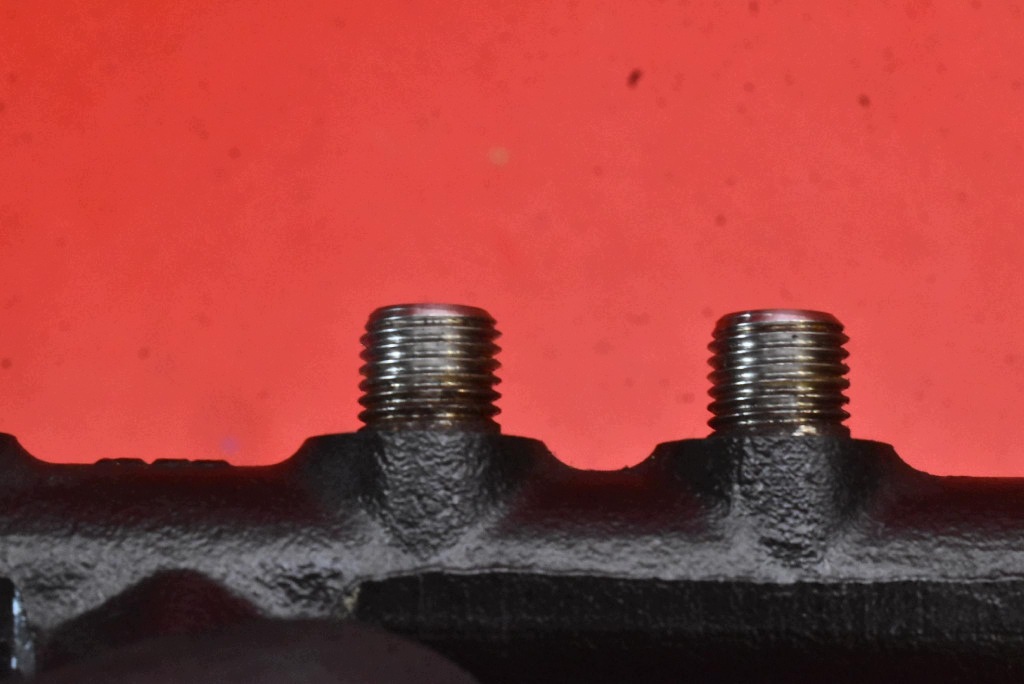 Renault OE 175215346R ruiskutuslista image 4