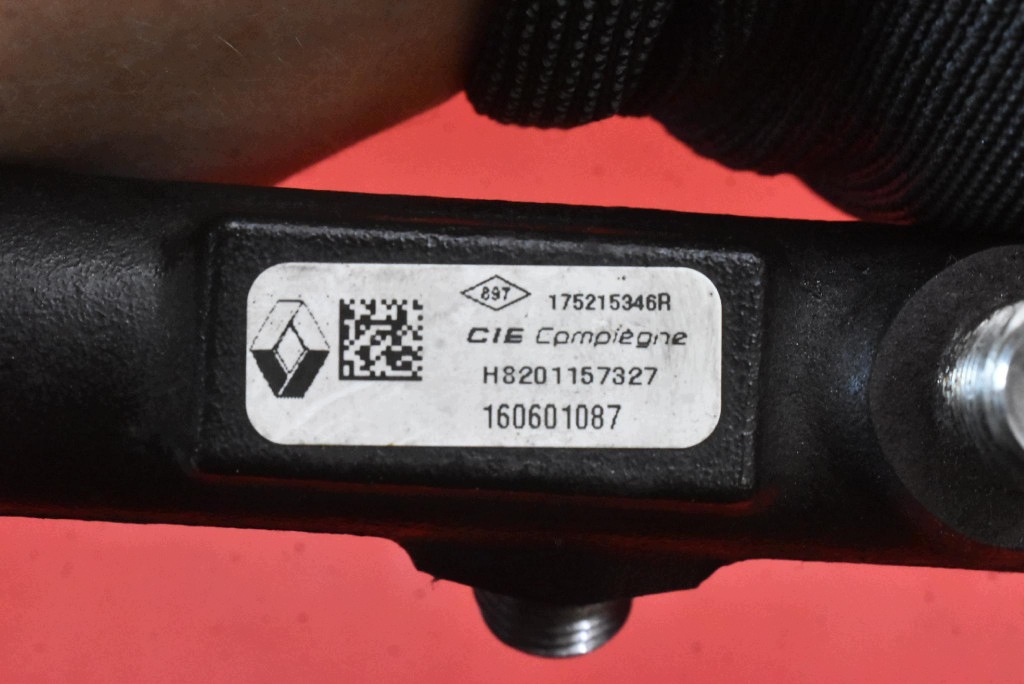 Renault OE 175215346R ruiskutuslista image 6