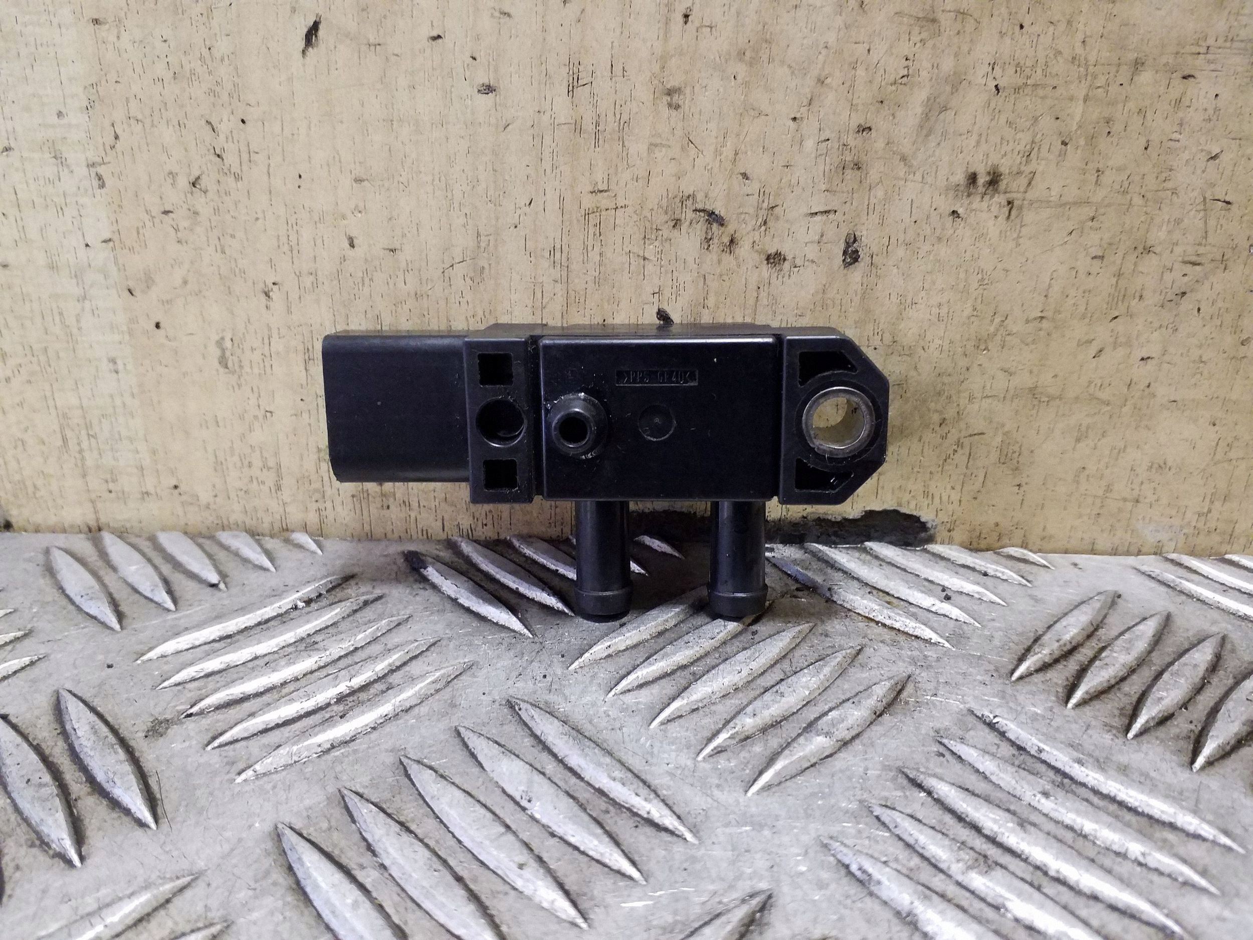 Abgastemperatursensor Skoda Superb III 04L906051 image 5