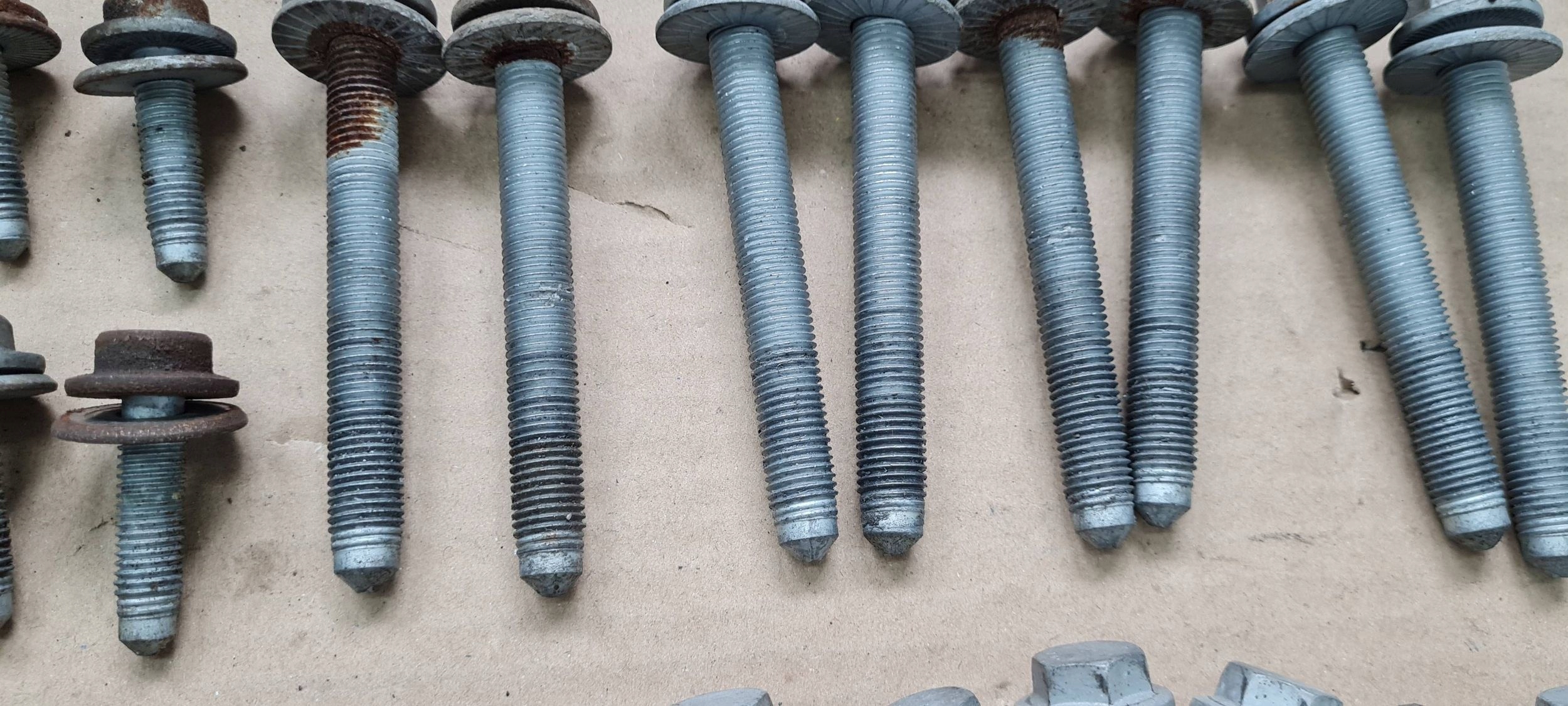 A5 8T Ophangingsschroeven set voor Audi A4 B8 image 9