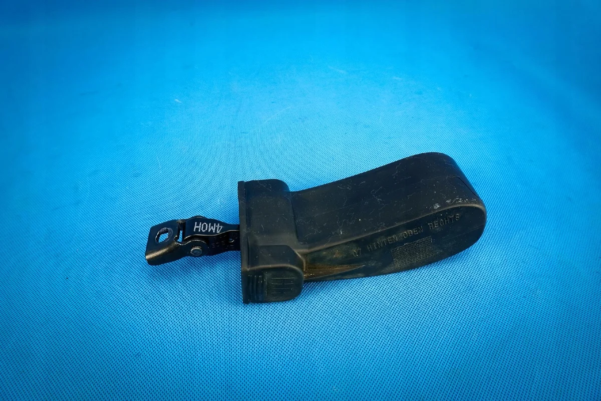Audi Q7 SQ7 4M Türstopper hinten 4M0839249 image 3