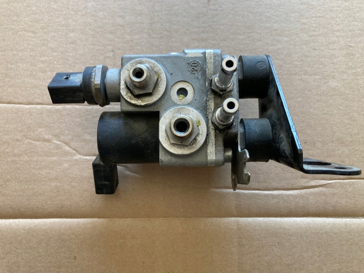 Reduktor Regler CNG VW Skoda Seat 5Q0906011C