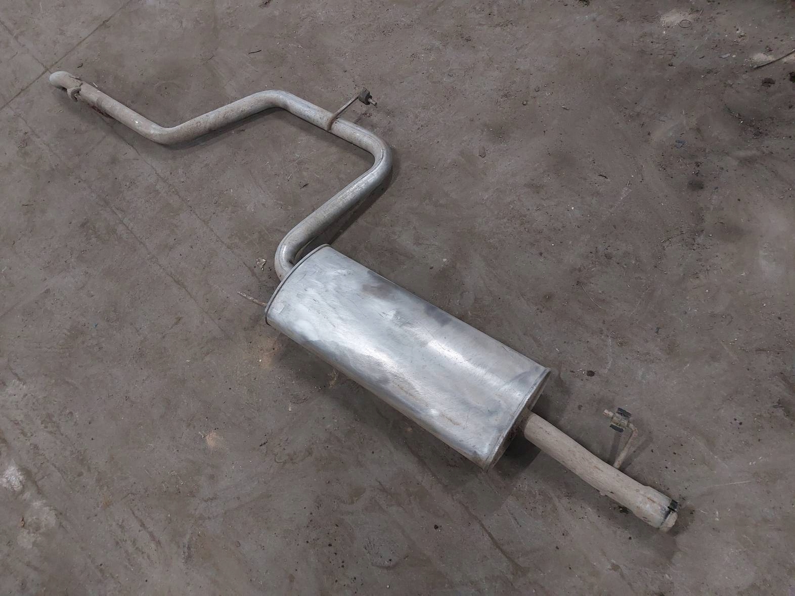 Exhaust Muffler Rear Mercedes-Benz Vito W638 2.2 CDI image 2