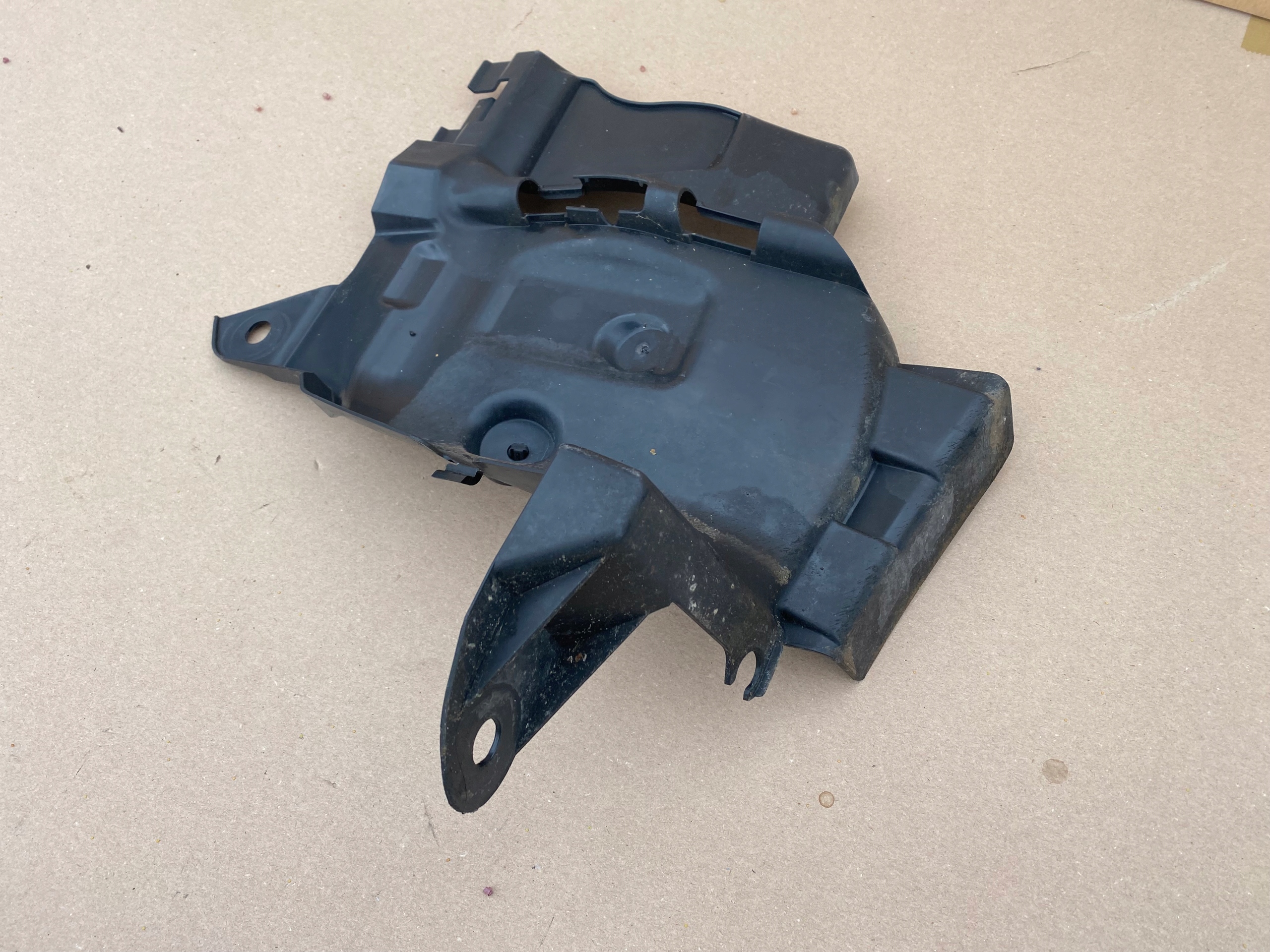 Proteção Placa Motor Esquerda Dacia Sandero II 12-20 638312139R image 3