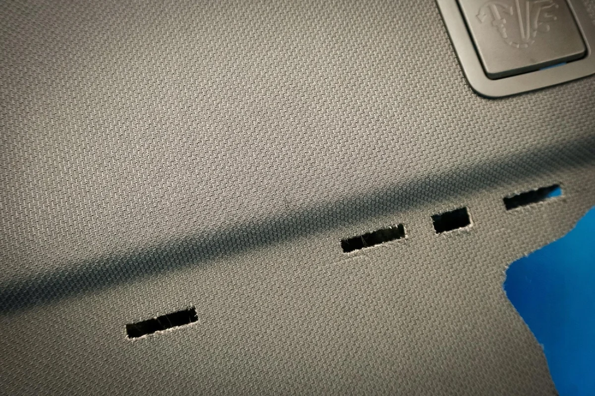 Audi A3 S3 RS3 8V Gepäckraumablage hinten image 4