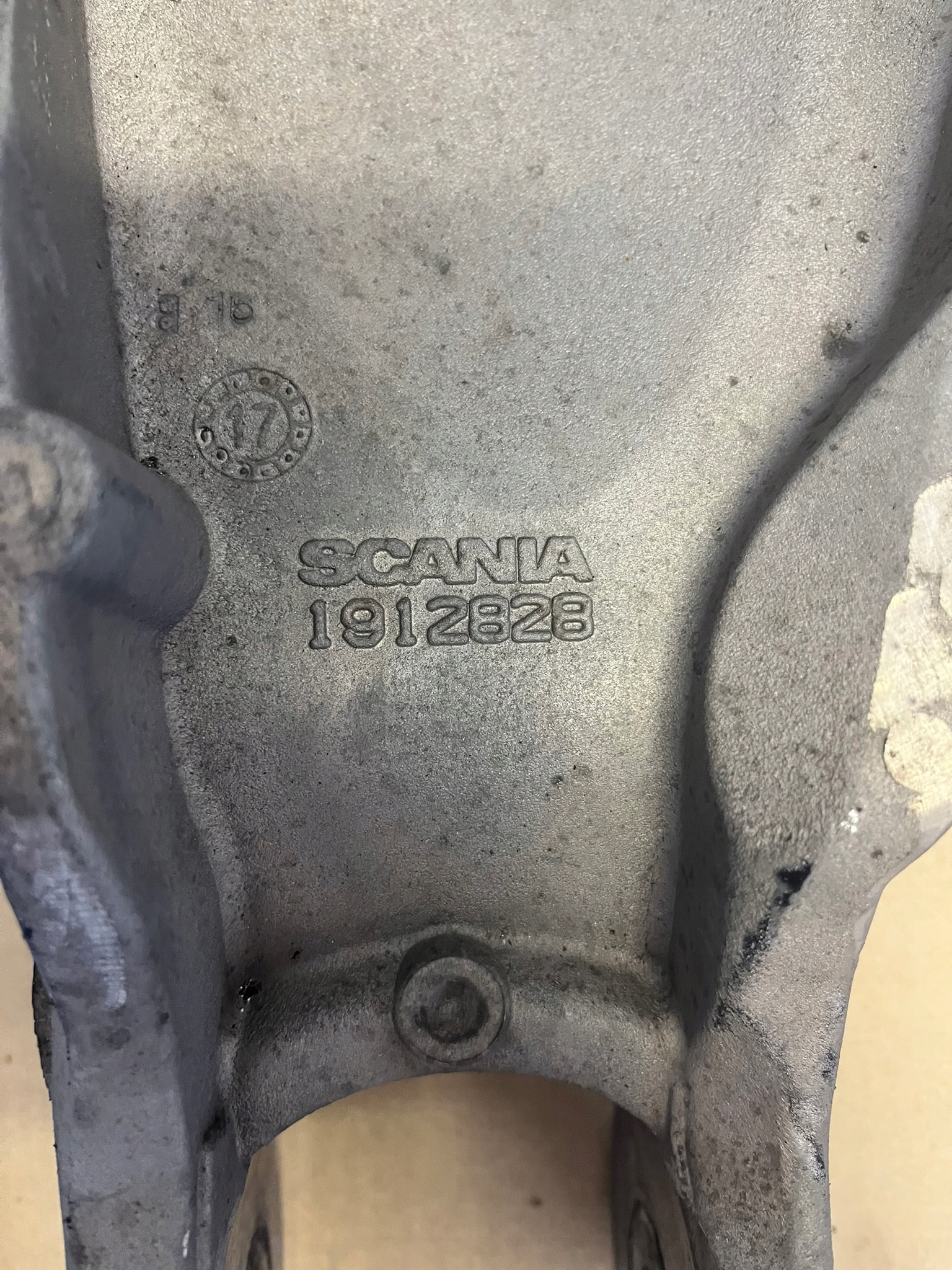 Suporte de Cabine Scania R 1912828