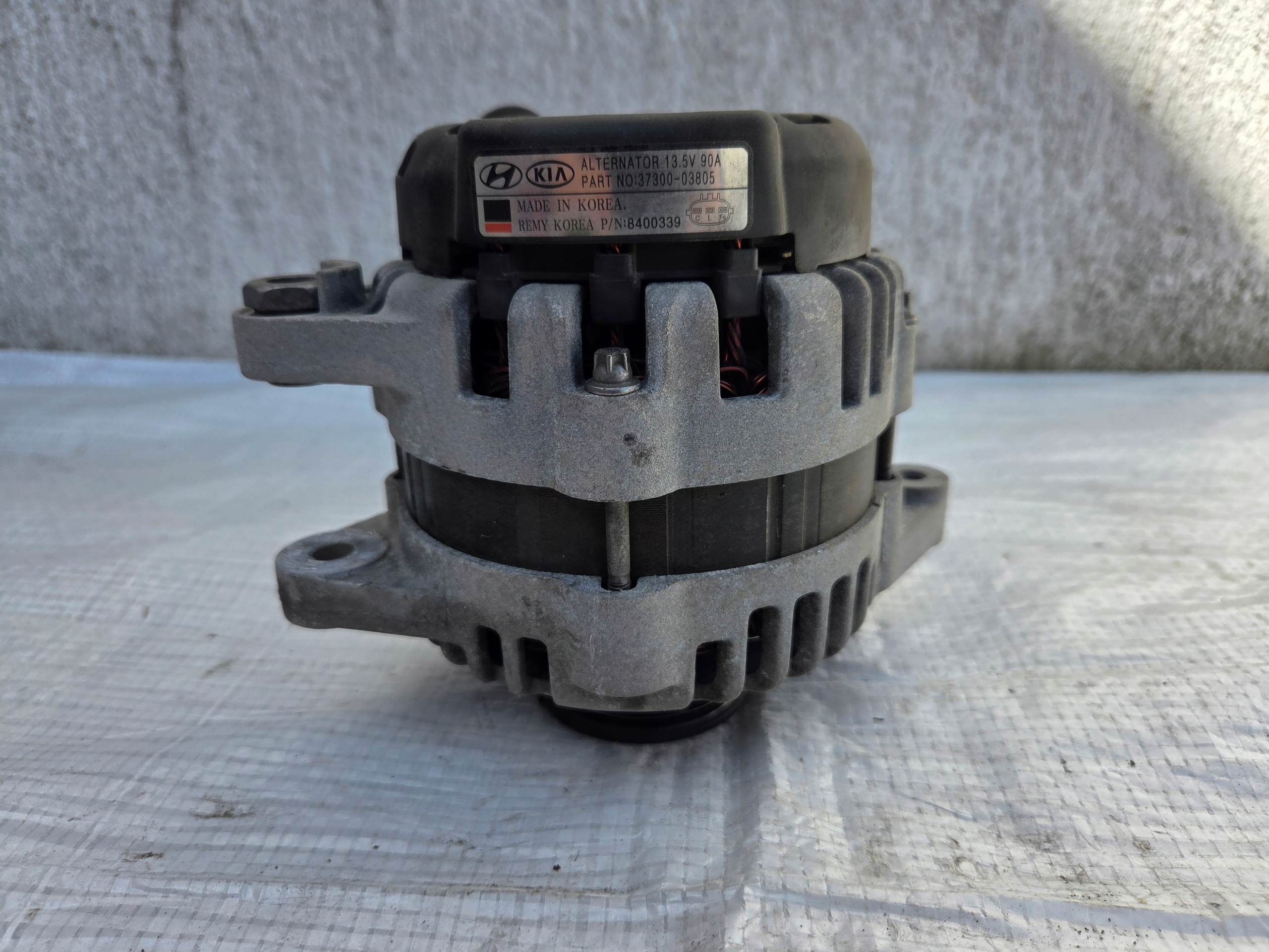 Alternator 37300-03805 KIA HYUNDAI 1.4 MPI G4LC